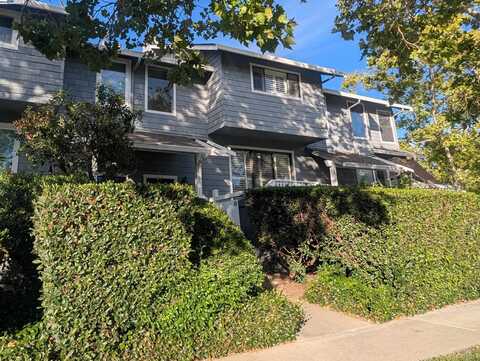 744 Palomino Drive, Pleasanton, CA 94566