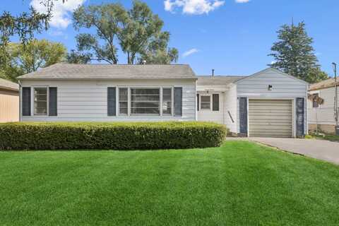 1612 Knoll Avenue, Mchenry, IL 60050