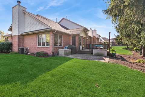 18330 Pond View Court, Tinley Park, IL 60477