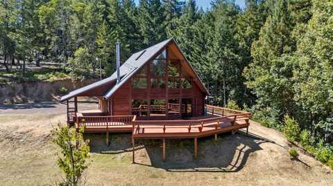 9440 Ravens Pike Road, Boonville, CA 95415