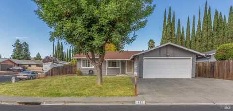 419 Andrea Drive, Vacaville, CA 95687