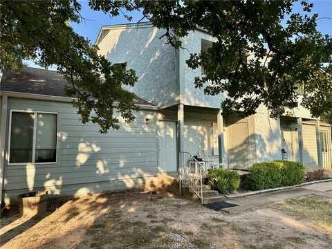 3202 Cougar Trail, Bryan, TX 77807
