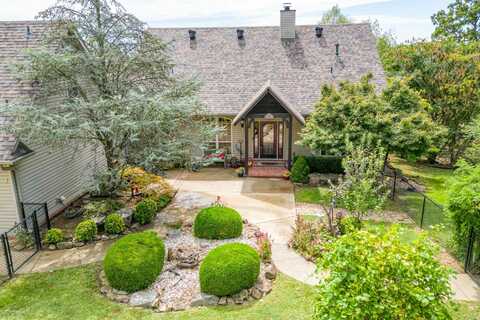 600 Beverly Hills Drive, Van Buren, AR 72956