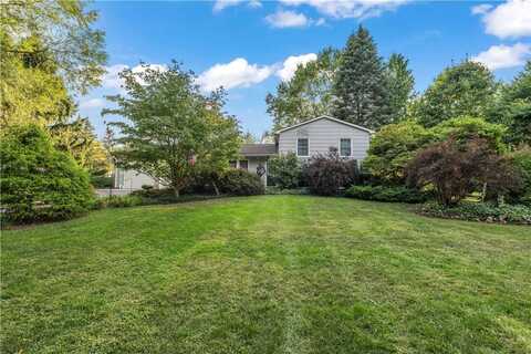 785 N Hook Road, Macedon, NY 14502