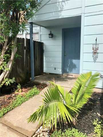 7252 The Mansions Drive, Corpus Christi, TX 78414