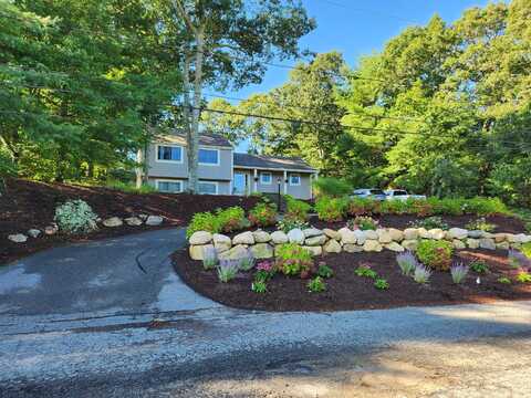 10 Howard Avenue, Monument Beach, MA 02553