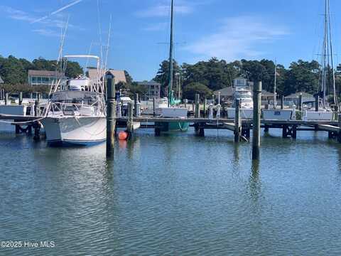 409 Island Drive, Beaufort, NC 28516