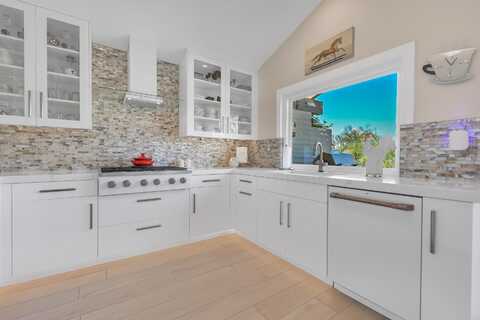 132 Running Springs Drive, Palm Desert, CA 92211