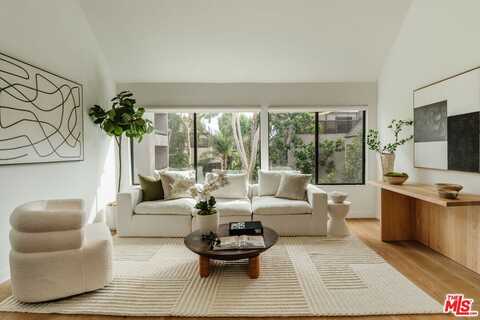 950 N Kings Rd, West Hollywood, CA 90069
