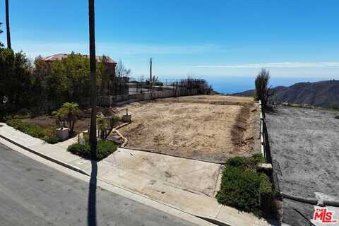 1636 Chastain Pkwy, Pacific Palisades, CA 90272