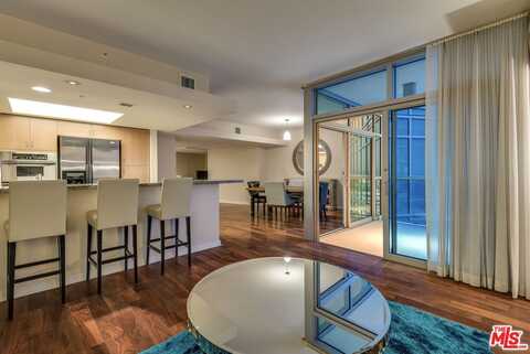 13700 Marina Pointe Dr, Marina Del Rey, CA 90292
