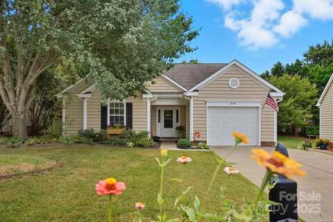 915 Ashburne Place, Indian Trail, NC 28079