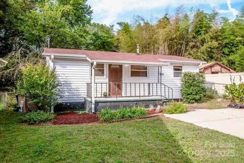 809 N Mulberry Street, Statesville, NC 28677