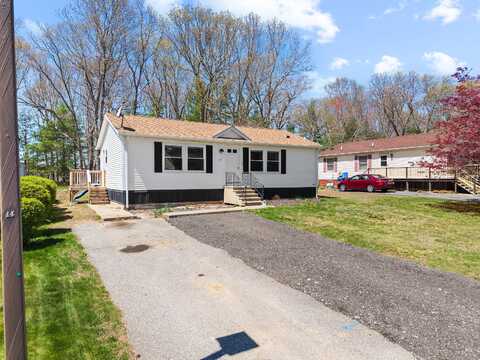 91 Colonial Road, Plainfield, CT 06374