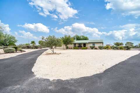 724 Burk Rd, Del Rio, TX 78840