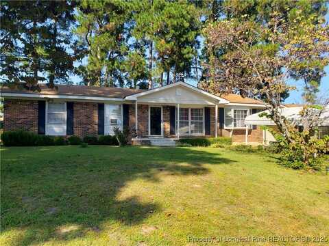 5490 Lindale Court, Fayetteville, NC 28314