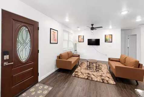 2533 Godfrey Drive NW, Atlanta, GA 30318