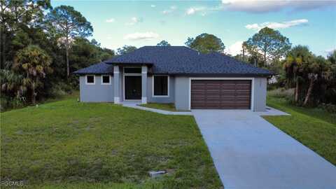 1402 Columbus Avenue, Lehigh Acres, FL 33972