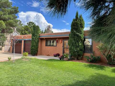 9316 HILTON Avenue NE, Albuquerque, NM 87111