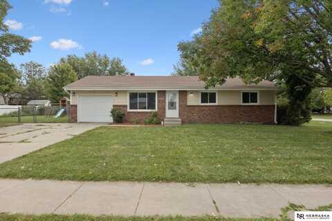 13741 Jamestown Street, Waverly, NE 68462