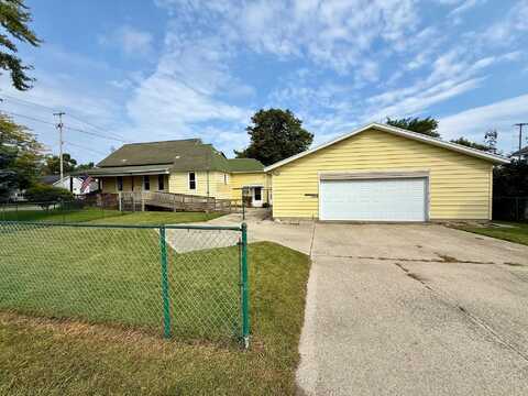 1019 Vine Street, Manistee, MI 49660
