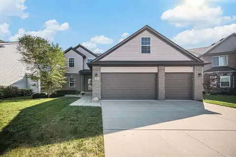 644 Elk Ridge Drive, Dundee, MI 48131