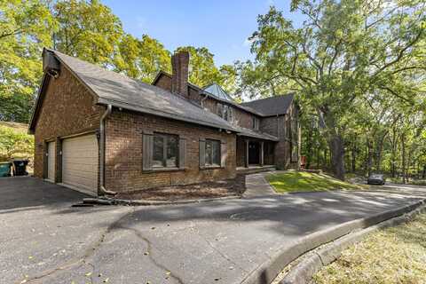 27155 Drake Road, Farmington, MI 48331