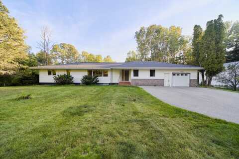 14977 9 Mile Road, Kaleva, MI 49645
