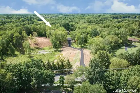 647 Crahen Avenue NE, Grand Rapids, MI 49525