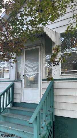 52 W Union Tpke, Wharton, NJ 07885
