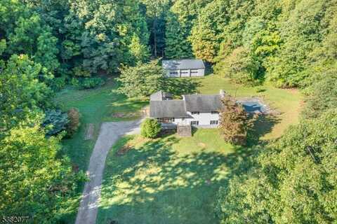 245 Barrett Rd, Vernon, NJ 07422