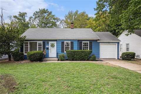 8330 Summit Street, Kansas City, MO 64114