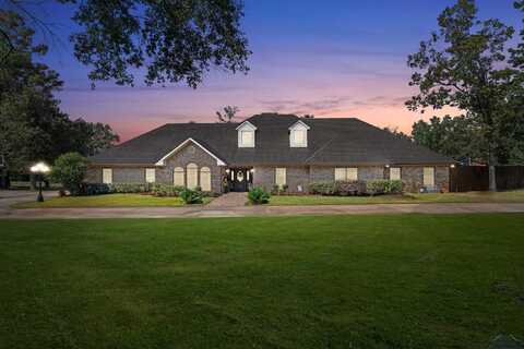 136 County Rd 1040, Center, TX 75935
