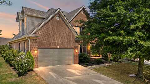 212 Park Lakes Drive, Richmond, KY 40475