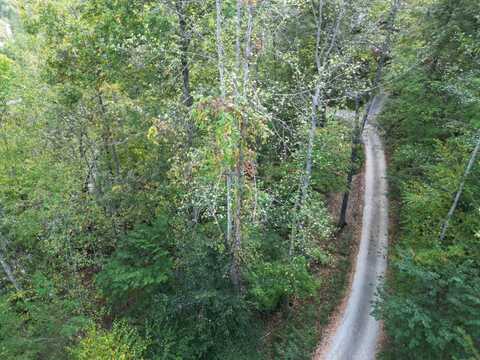 9999 Twin Arch Road, Stanton, KY 40380