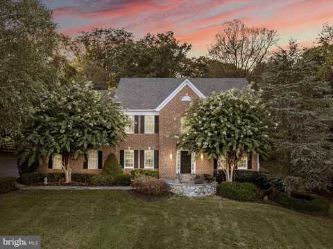 14453 WOODSTAR CT, LEESBURG, VA 20176