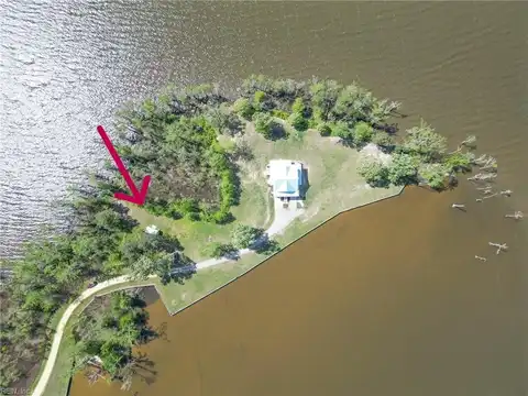 329 N Island XING, Edenton, NC 27932