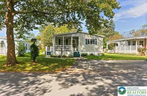 4 Hickory Hills Drive, Moore Twp, PA 18014