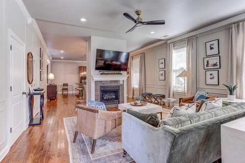 936 S COX, Memphis, TN 38104