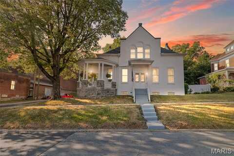 520 13th Street Street, Highland, IL 62249
