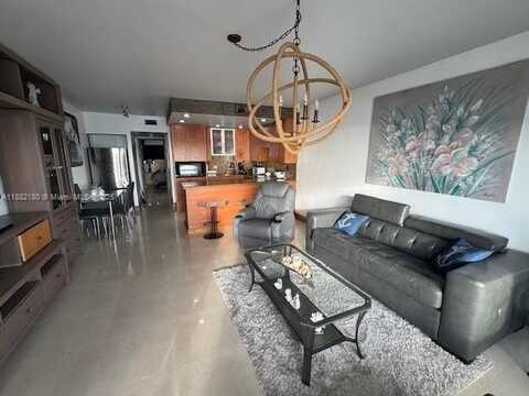 300 Oregon St, Hollywood, FL 33019