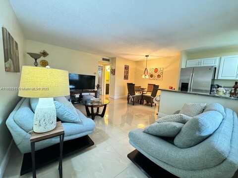 5300 Washington St, Hollywood, FL 33021