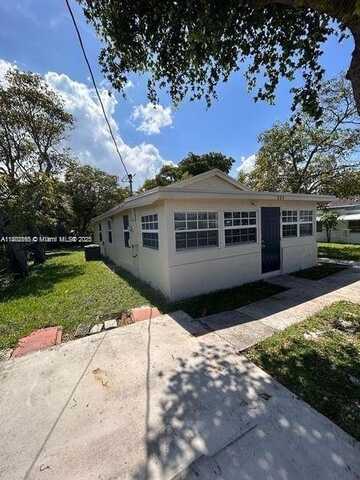 805 NW 4th Ave, Pompano Beach, FL 33060