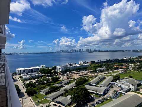 7601 E Treasure Dr, North Bay Village, FL 33141