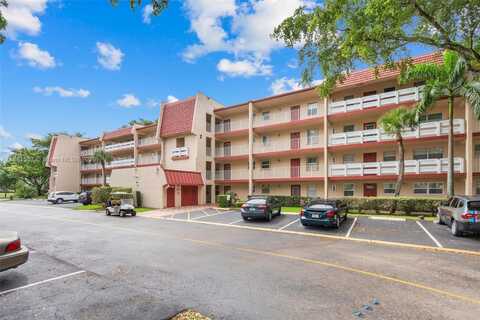 1005 Country Club Dr, Margate, FL 33063