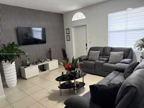 22522 SW 109th Psge, Miami, FL 33170