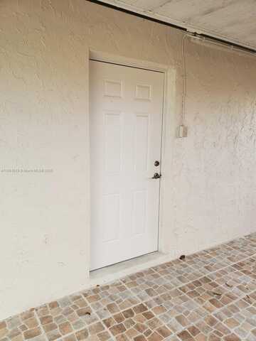 12426 SW 209th St, Miami, FL 33177