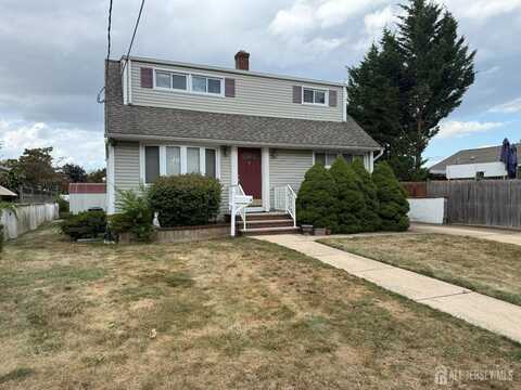 3 Pannonia Avenue, Edison, NJ 08817