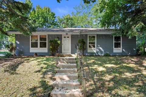 6201 N 103rd St, Milwaukee, WI 53225