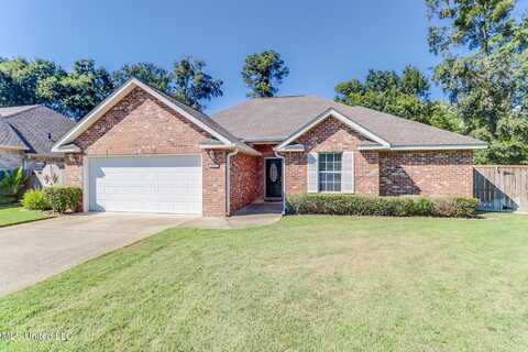 2558 Rue Palafox, Biloxi, MS 39531